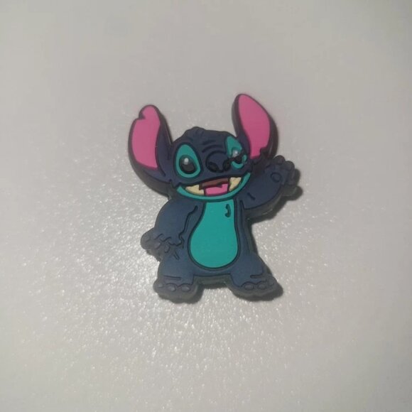 Croc Charms Set Of 6 Stitch Small - Picture 4 of 7